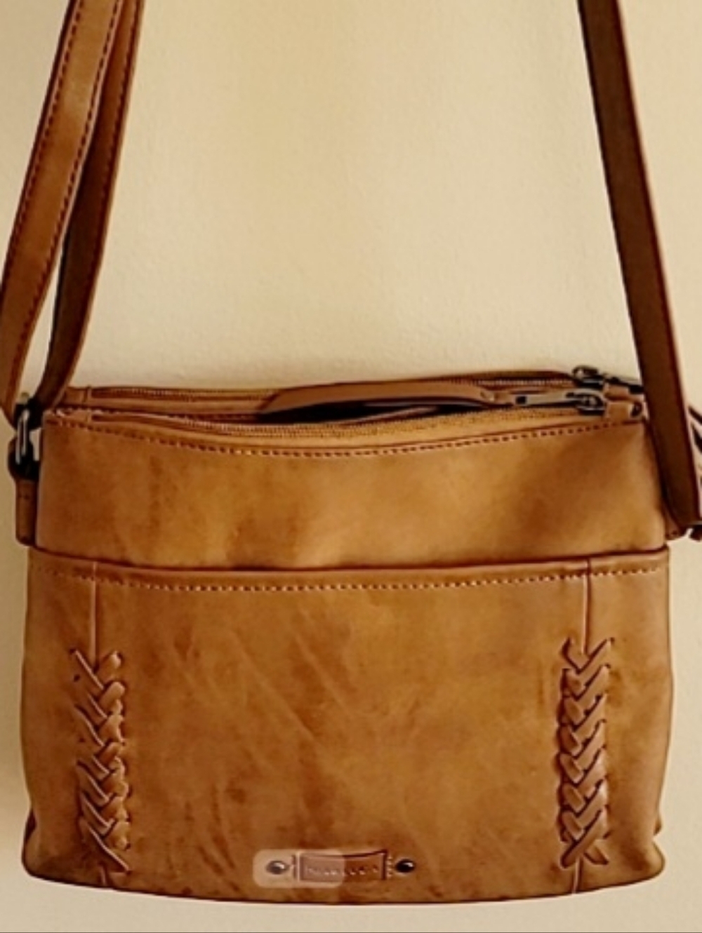 Mia & Luca Classic Tan Crossbody Shoulder Bag - Women